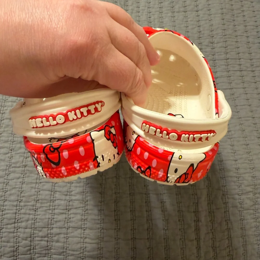CROCS cute kids